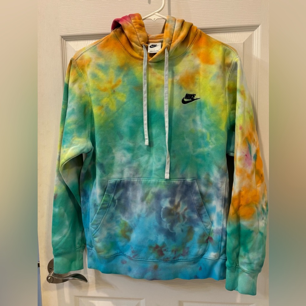 Nike Club Fleece Tie-Dye Hoodie‎